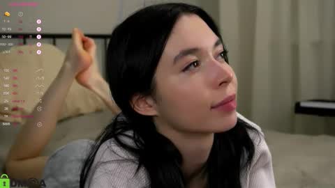 Snapshot of jenny_lylu chatting on 10/24/25, 06:59 Ori online show from 10/24/25, 06:59