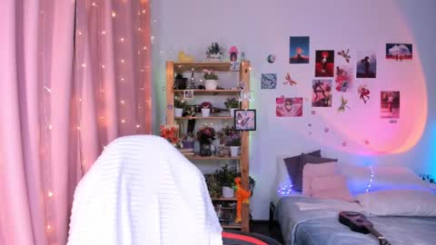 Jenny Piper online show from 01/22/25, 06:52