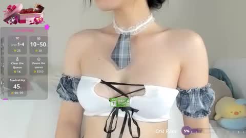 Jenny online show from 10/17/25, 02:37