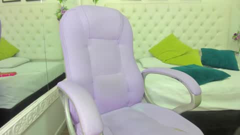 jenny_stark online show from 02/24/25, 04:16