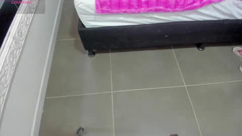 jenny_stark online show from 10/01/25, 07:09