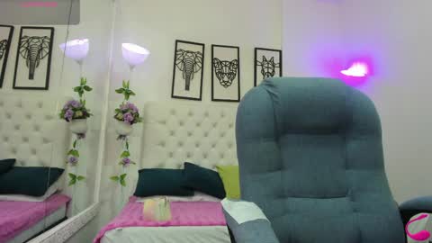 Snapshot of jenny_stark chatting on 03/27/26, 11:10 jenny_stark online show from 03/27/26, 11:10