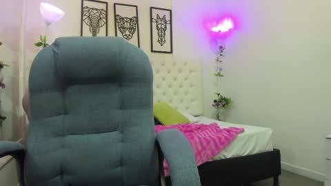Snapshot of jenny_stark chatting on 03/31/26, 11:10 jenny_stark online show from 03/31/26, 11:10