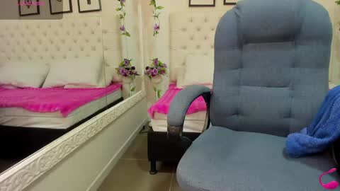 Snapshot of jenny_stark chatting on 05/03/26, 11:05 jenny_stark online show from 05/03/26, 11:05