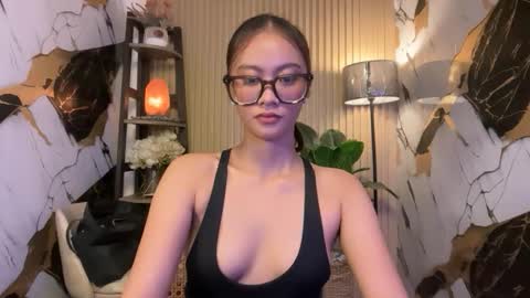 jenny_sweetgirlx online show from 06/07/26, 06:17