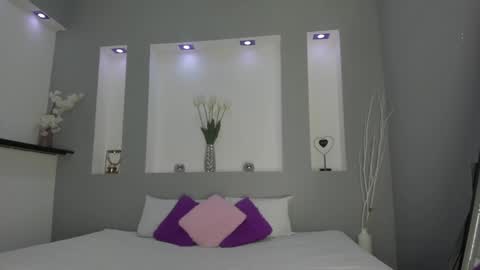 jenny_towers online show from 01/25/25, 03:19