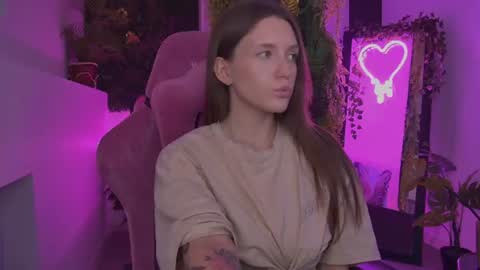 Jenny NO Nude online show from 07/07/26, 03:27