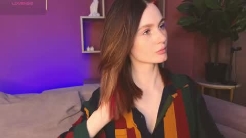jennyfer_me online show from 06/04/26, 12:44