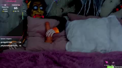 Jenny Ferguson online show from 10/24/25, 06:48