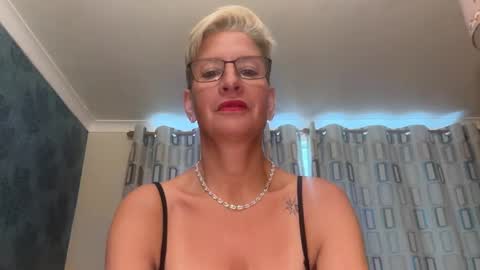 JennyHazel online show from 09/24/25, 01:14