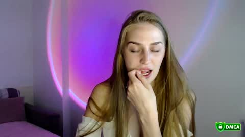 The Flower Power Models online show from 10/09/25, 01:42