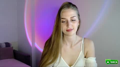 The Flower Power Models online show from 11/12/25, 02:39