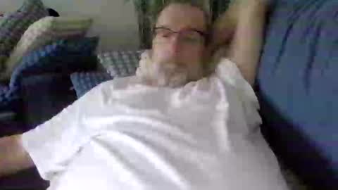 jens19651 online show from 10/25/25, 08:11