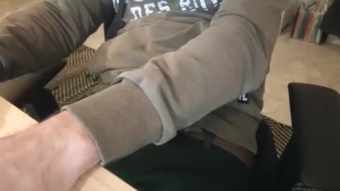 Snapshot of jeremie18cms chatting on 12/20/24, 08:45 Machine Sperme online show from 12/20/24, 08:45