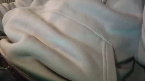 Snapshot of jeremie18cms chatting on 01/26/25, 09:51 Machine Sperme online show from 01/26/25, 09:51