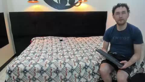 Jeremmyandstacy online show from 02/25/25, 06:42