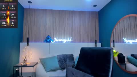 Jeremy online show from 01/17/25, 01:04