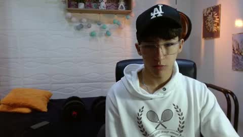 Snapshot of jeremy_job chatting on 01/10/26, 11:34 Jeremy online show from 01/10/26, 11:34