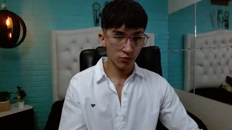 Snapshot of jeremy_job chatting on 02/10/26, 11:25 Jeremy online show from 02/10/26, 11:25