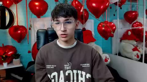 Snapshot of jeremy_job chatting on 02/14/26, 11:29 Jeremy online show from 02/14/26, 11:29