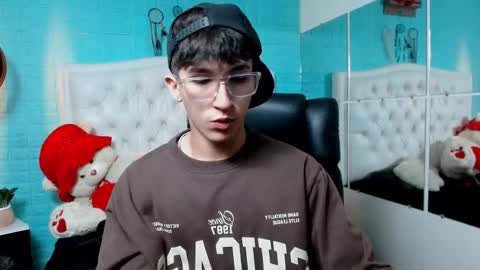 Snapshot of jeremy_job chatting on 02/22/26, 11:20 Jeremy online show from 02/22/26, 11:20