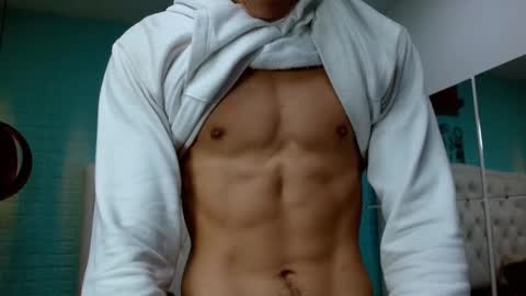 Snapshot of jeremy_job chatting on 03/17/26, 11:35 Jeremy online show from 03/17/26, 11:35