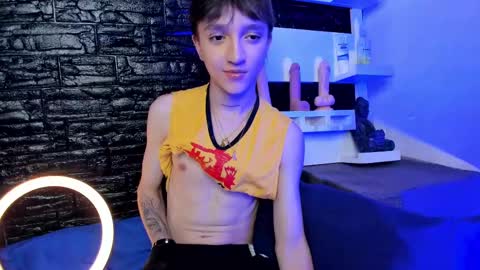 jero independent model online show from 02/21/25, 05:24