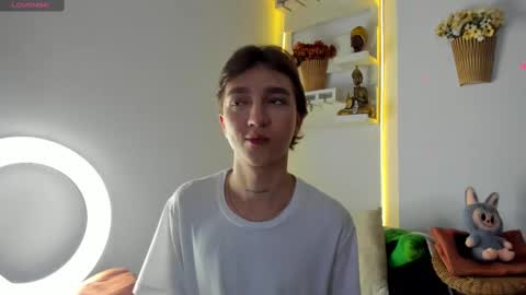 jero independent model online show from 11/05/25, 06:13