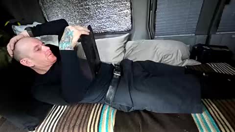 Jeremy online show from 11/29/25, 05:21