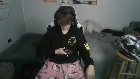 jerimiahslhong online show from 11/11/25, 01:49