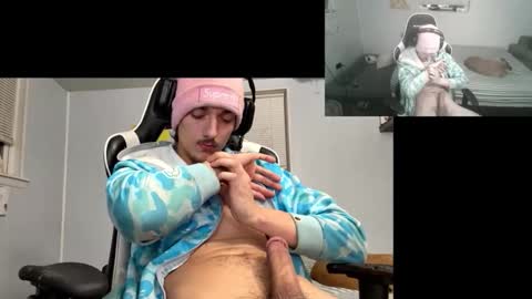 Snapshot of jerimiahslhong chatting on 12/19/25, 07:15 jerimiahslhong online show from 12/19/25, 07:15