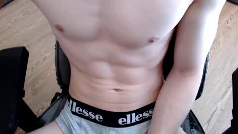 Snapshot of jerkoffboy99 chatting on 02/17/25, 08:52 jerkoffboy99 online show from 02/17/25, 08:52