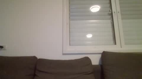 Snapshot of jermi24 chatting on 12/24/24, 07:11 roee online show from 12/24/24, 07:11