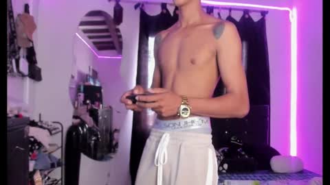 Tapion online show from 03/11/25, 03:12