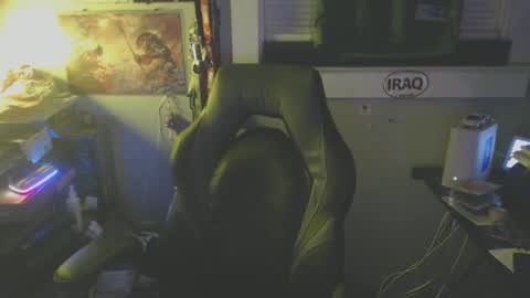 Snapshot of jerzey2k2 chatting on 01/28/25, 04:29 Jerzey2k2 aka the Alpha online show from 01/28/25, 04:29