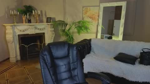 Snapshot of jes_solar chatting on 09/11/25, 10:59 jes_solar online show from 09/11/25, 10:59