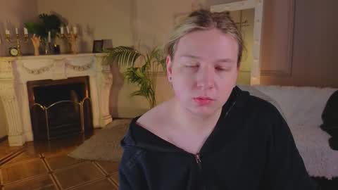 Snapshot of jes_solar chatting on 10/09/25, 11:19 jes_solar online show from 10/09/25, 11:19