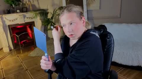 Snapshot of jes_solar chatting on 11/13/25, 09:58 jes_solar online show from 11/13/25, 09:58