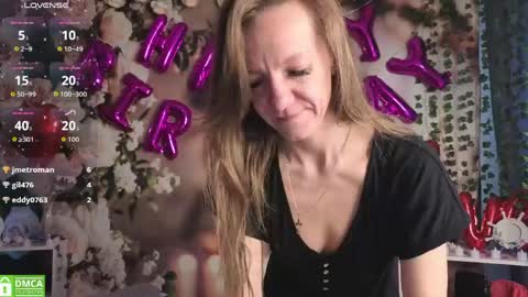 jesica_moon_peachyy online show from 04/16/26, 02:23