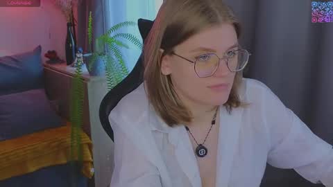  JessieVibes online show from 05/17/26, 02:02