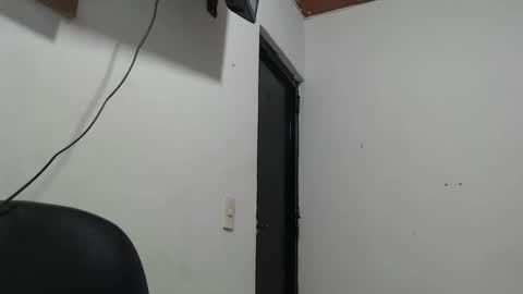 Snapshot of jess_beaut chatting on 09/17/25, 02:46 jess_beaut online show from 09/17/25, 02:46