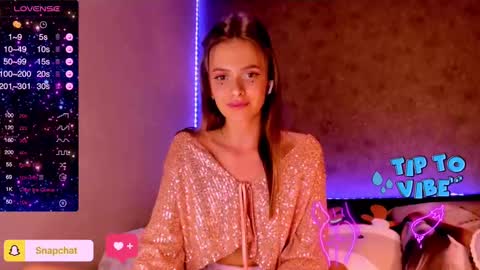 Snapshot of jess_kahawaty chatting on 12/31/24, 07:51 Jess online show from 12/31/24, 07:51