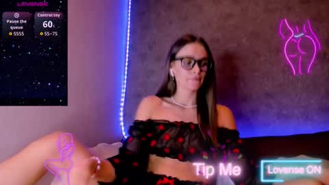 Jess online show from 09/25/25, 09:18