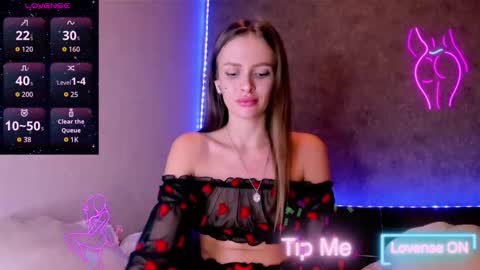 Snapshot of jess_kahawaty chatting on 10/13/25, 09:15 Jess online show from 10/13/25, 09:15