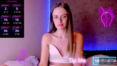 Snapshot of jess_kahawaty chatting on 11/21/25, 10:41 Jess online show from 11/21/25, 10:41