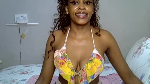 Snapshot of jessajoyy chatting on 06/18/26, 08:03 jessajoyy online show from 06/18/26, 08:03