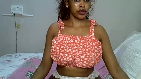 Snapshot of jessajoyy chatting on 06/29/26, 10:10 jessajoyy online show from 06/29/26, 10:10
