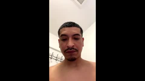 Snapshot of jesselopezcali chatting on 02/02/25, 09:34 Hungjessy online show from 02/02/25, 09:34