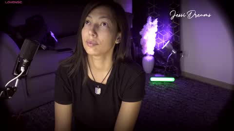 Snapshot of jessi_dreams chatting on 10/27/25, 04:49 Jessica Gomez online show from 10/27/25, 04:49
