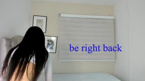 Snapshot of jessi_powel chatting on 01/10/25, 06:38 Jess online show from 01/10/25, 06:38